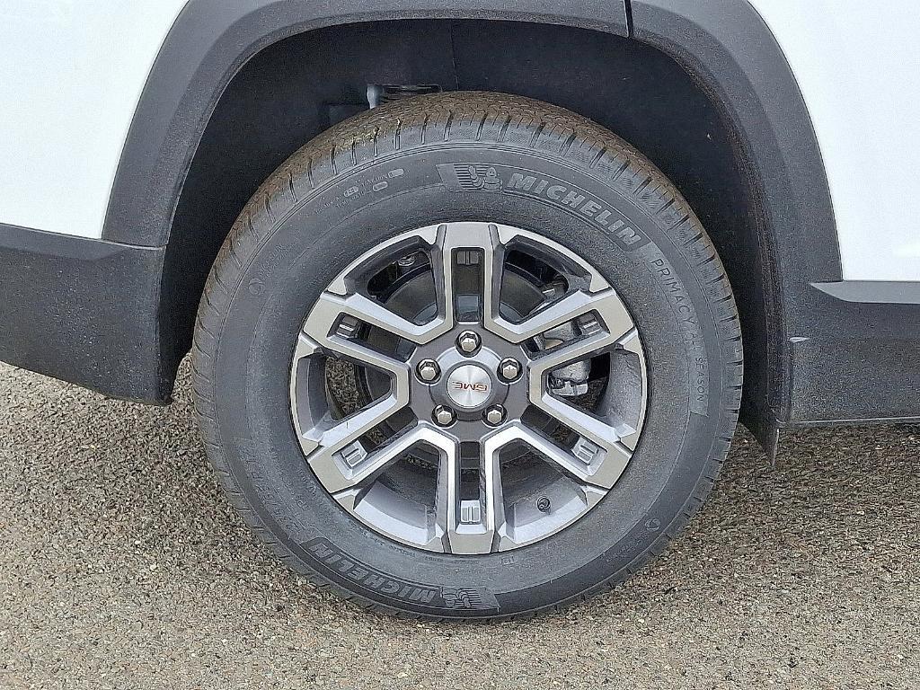 new 2025 GMC Terrain car