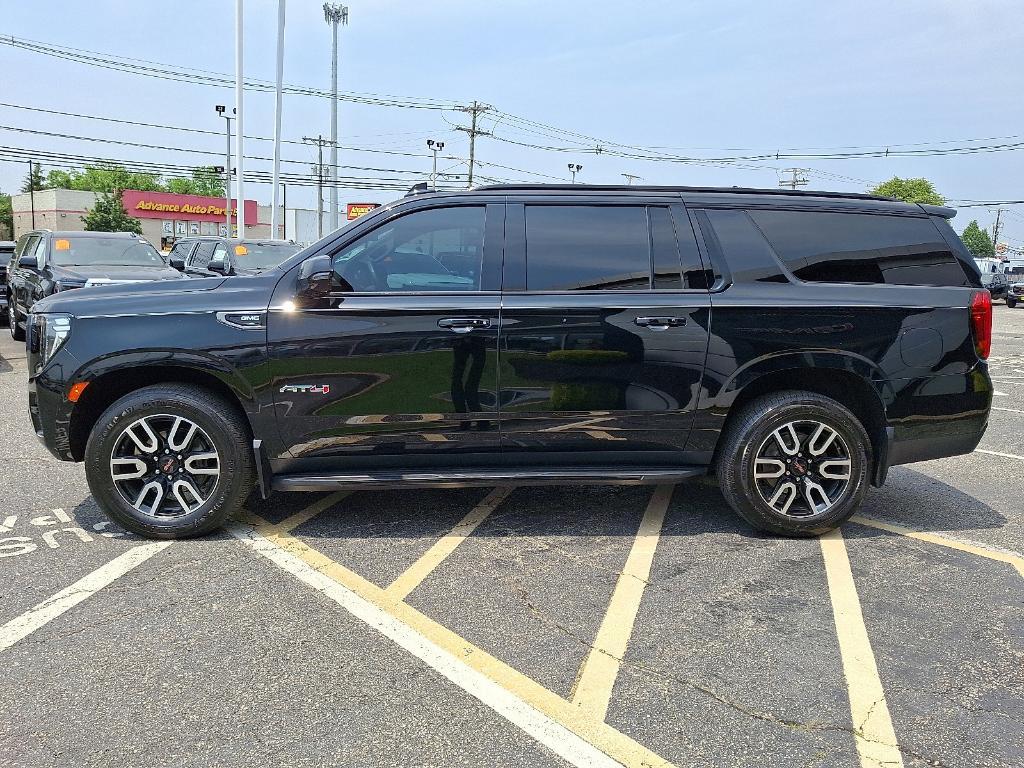 used 2022 GMC Yukon XL car, priced at $53,987