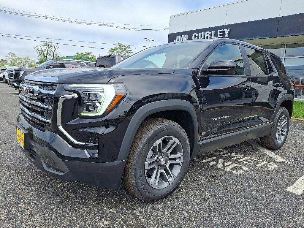 new 2025 GMC Terrain car, priced at $33,890