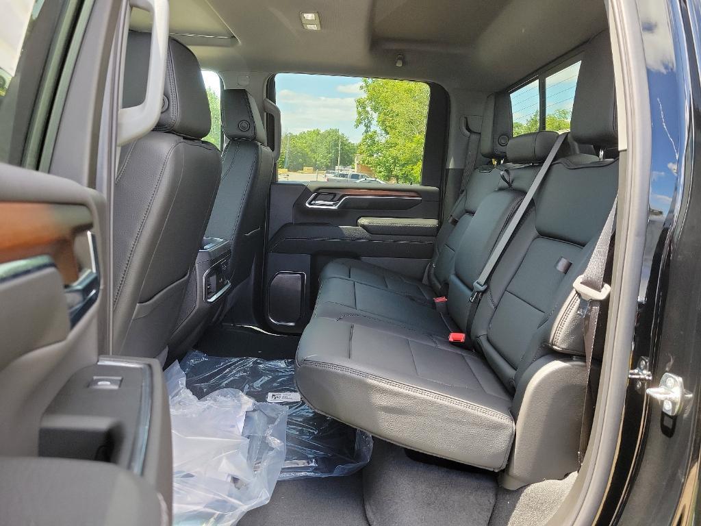 new 2024 GMC Sierra 2500 car, priced at $88,450