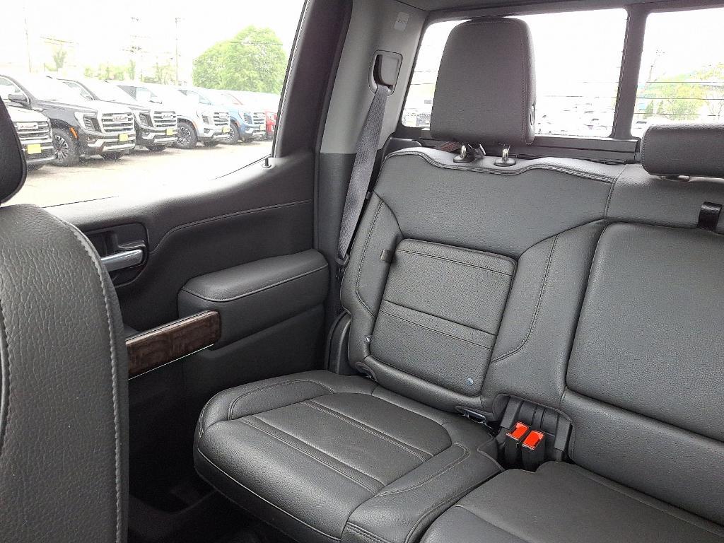 used 2020 GMC Sierra 1500 car, priced at $38,232