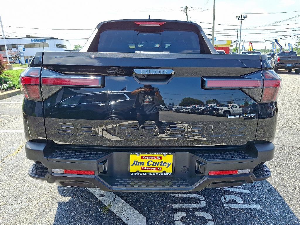 used 2023 Hyundai SANTA CRUZ car, priced at $27,474