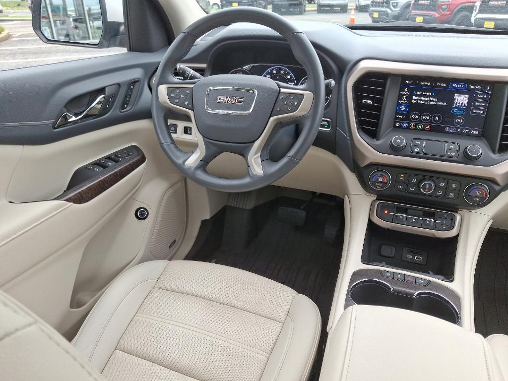 used 2022 GMC Acadia car, priced at $31,248