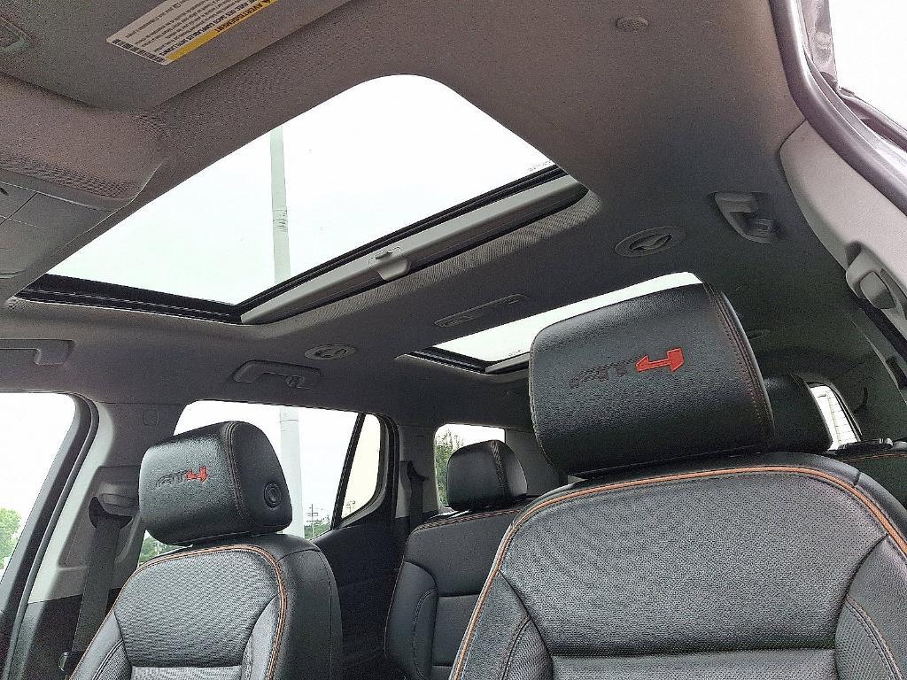 used 2022 GMC Acadia car, priced at $31,019