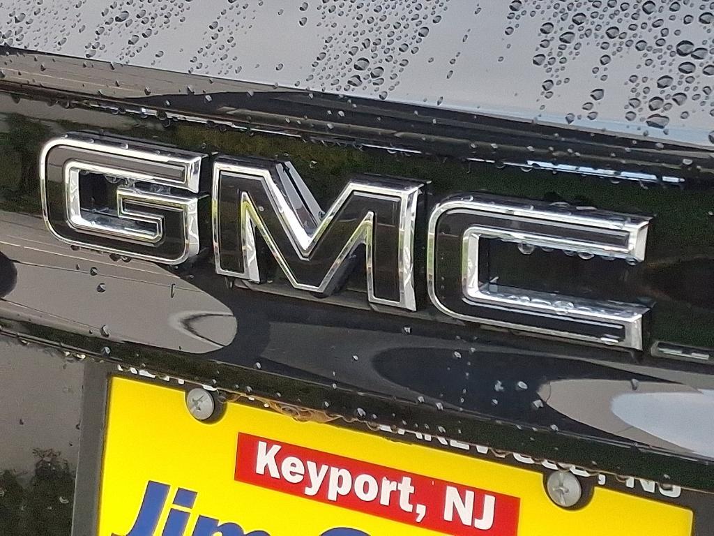 new 2026 GMC Acadia car, priced at $51,467