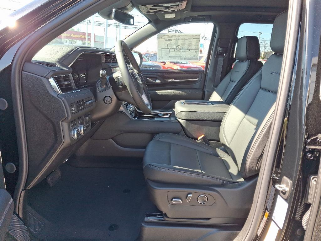 new 2024 GMC Yukon XL car, priced at $87,260