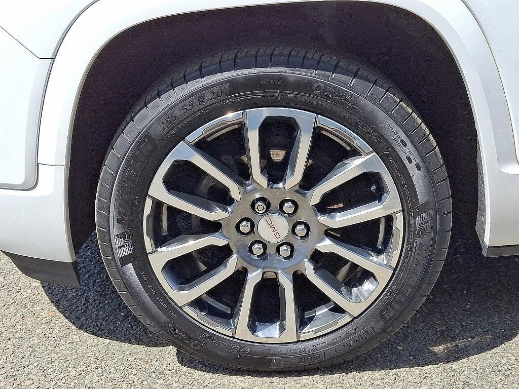 used 2020 GMC Acadia car, priced at $24,175