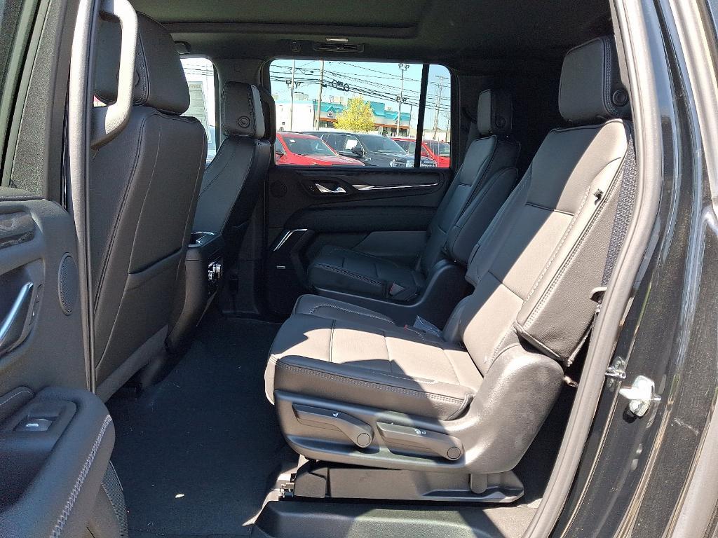 new 2024 GMC Yukon XL car, priced at $87,260