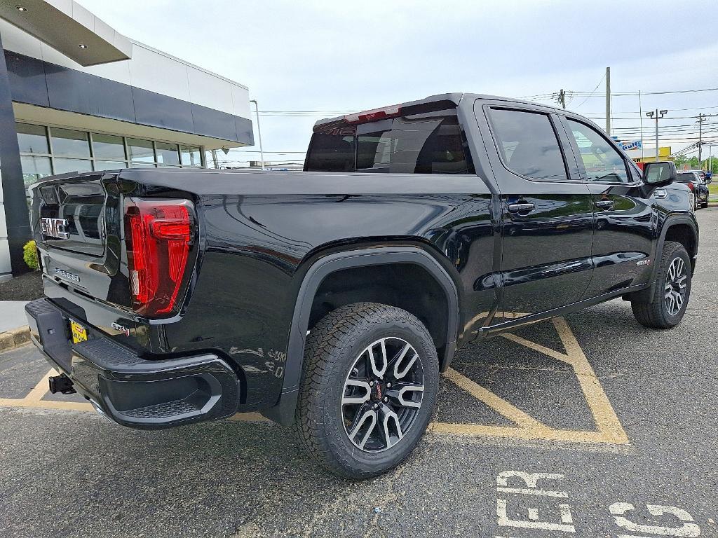 new 2025 GMC Sierra 1500 car, priced at $70,165