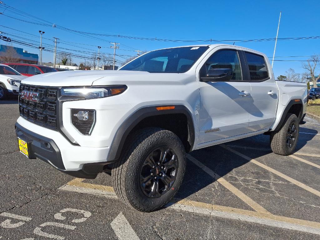 new 2025 GMC Canyon car, priced at $42,080