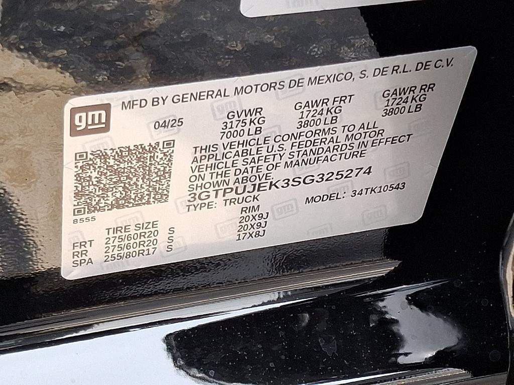 new 2025 GMC Sierra 1500 car, priced at $57,590