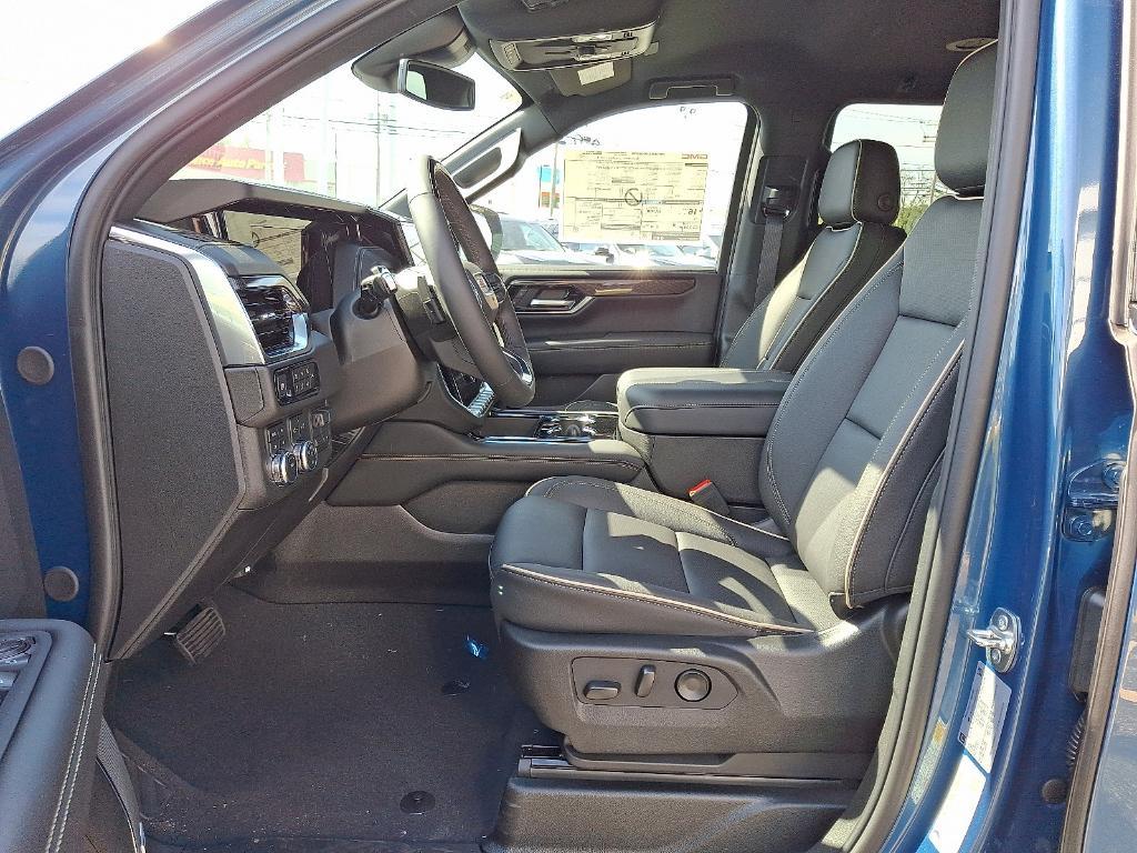 new 2025 GMC Yukon XL car, priced at $79,855