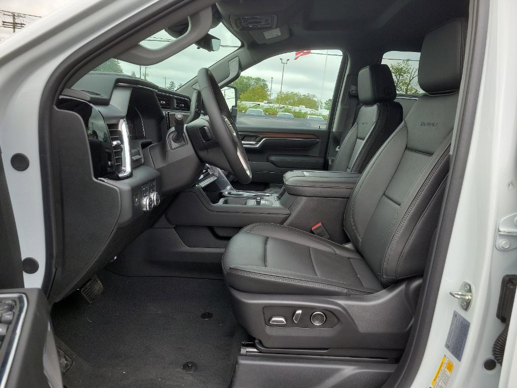 new 2024 GMC Sierra 2500 car, priced at $87,460