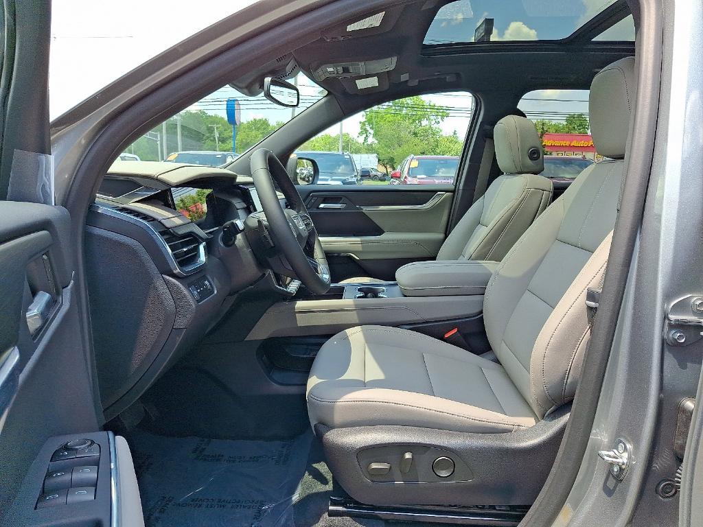 new 2025 GMC Acadia car, priced at $51,925