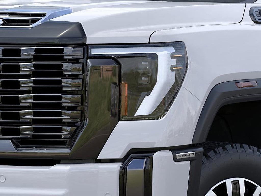 new 2025 GMC Sierra 3500 car, priced at $100,070
