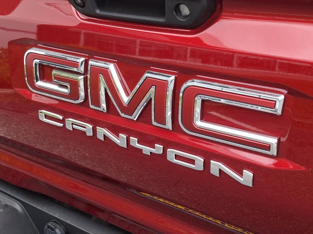 new 2024 GMC Canyon car, priced at $48,285