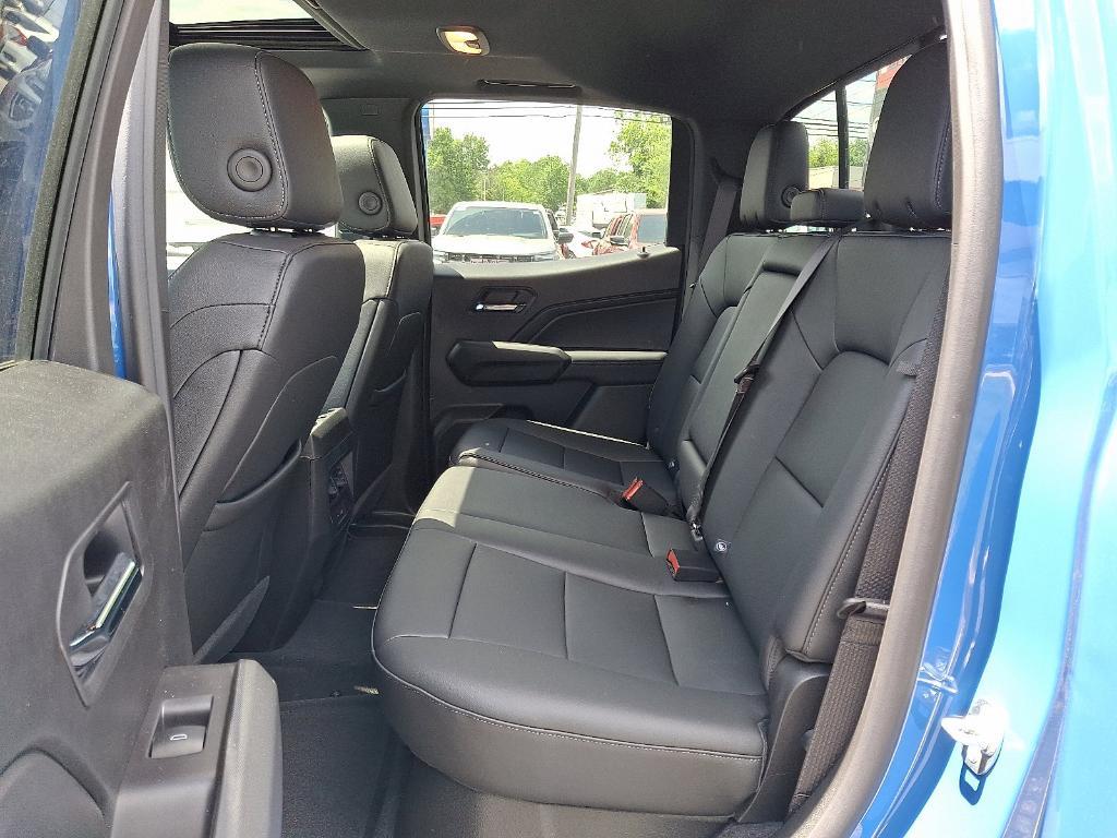new 2025 GMC Canyon car, priced at $50,065