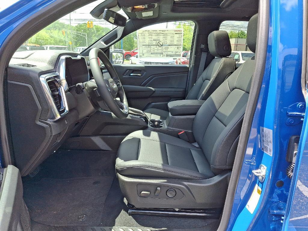new 2025 GMC Canyon car, priced at $50,065