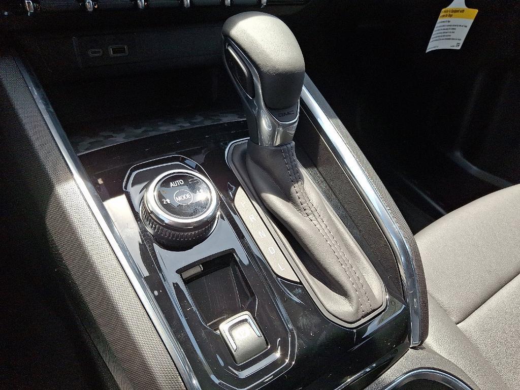 new 2025 GMC Canyon car, priced at $47,770