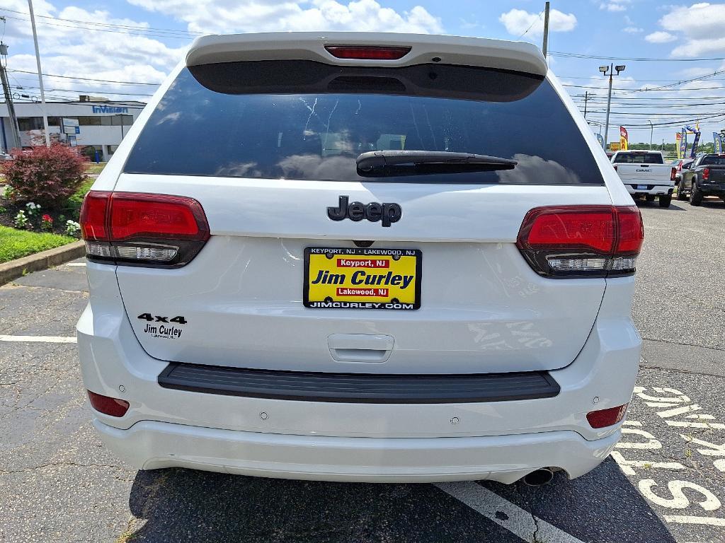 used 2021 Jeep Grand Cherokee car, priced at $22,706
