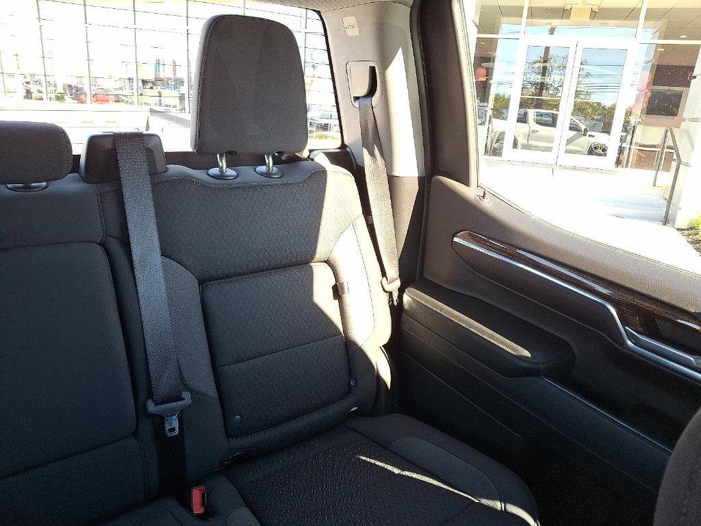 used 2023 GMC Sierra 1500 car, priced at $41,471