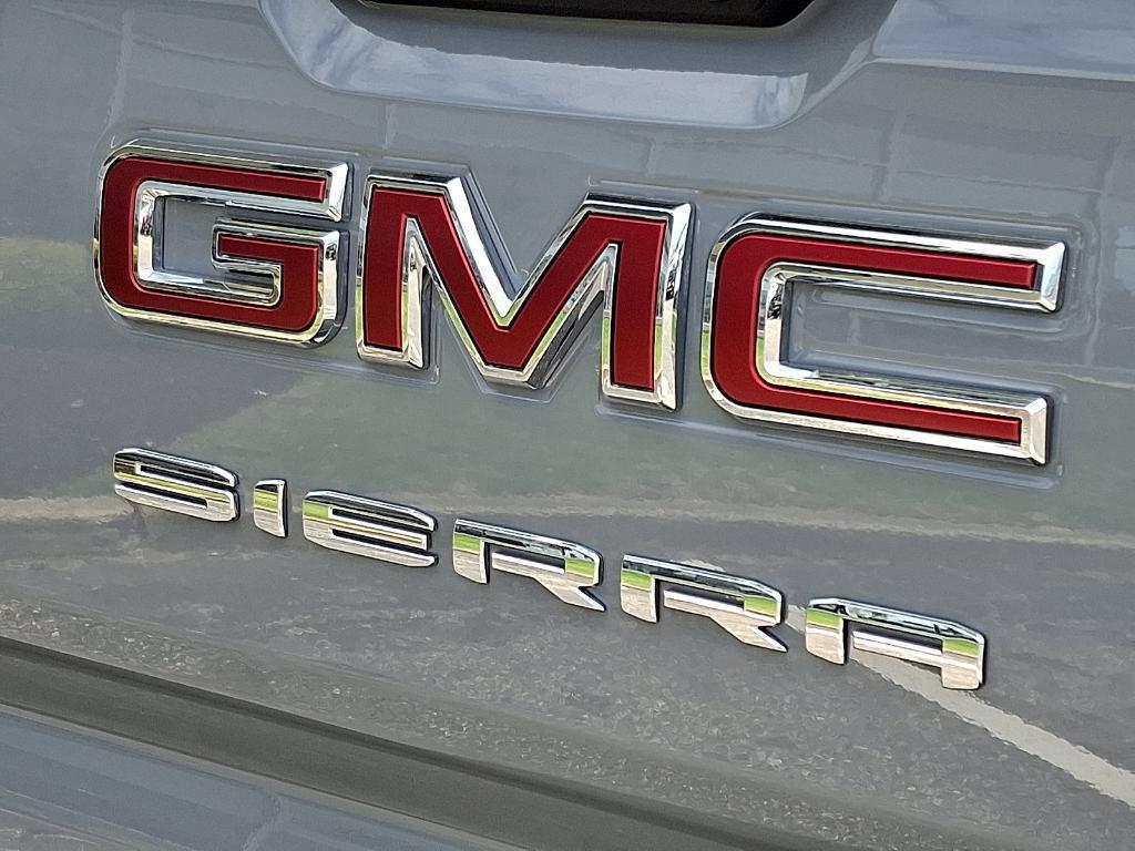 new 2025 GMC Sierra 1500 car, priced at $57,690