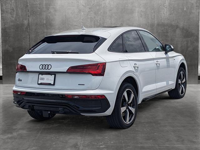 new 2024 Audi Q5 car, priced at $60,060