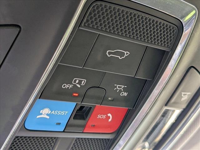 used 2023 Jeep Grand Cherokee car, priced at $19,489