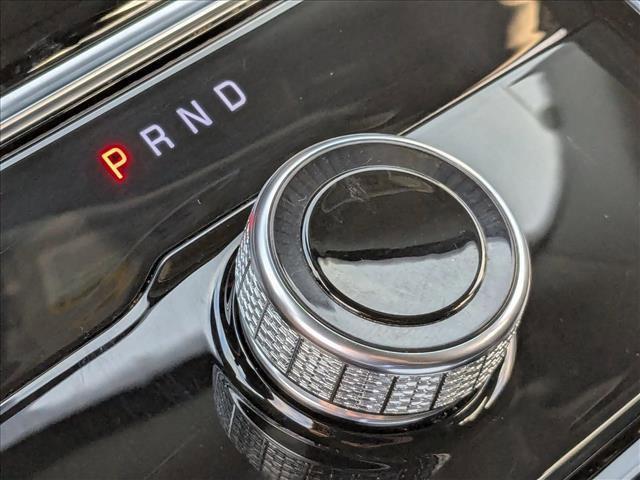 used 2023 Jeep Grand Cherokee car, priced at $19,489