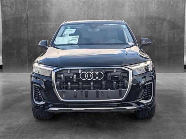 new 2025 Audi Q7 car, priced at $75,925