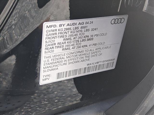 new 2025 Audi Q7 car, priced at $75,925