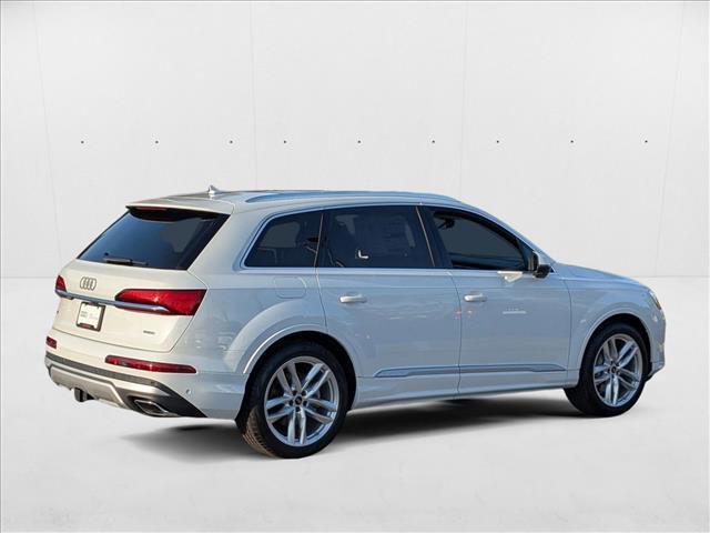 new 2025 Audi Q7 car, priced at $76,205
