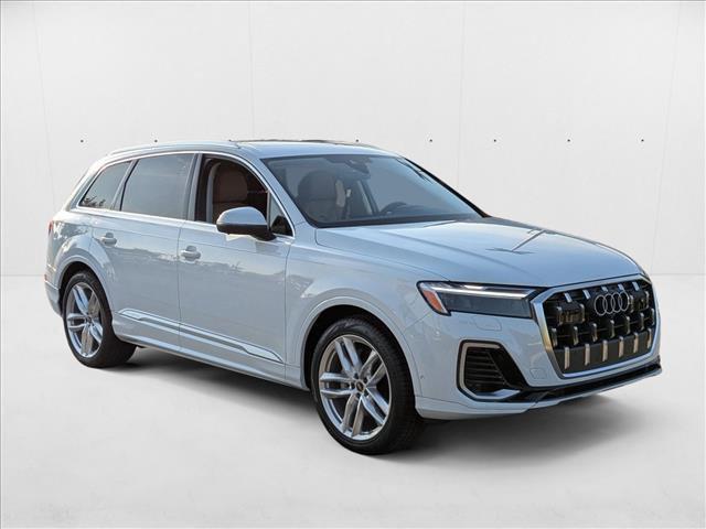 new 2025 Audi Q7 car, priced at $76,205