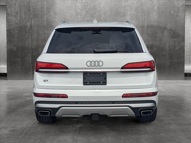 new 2025 Audi Q7 car, priced at $75,035