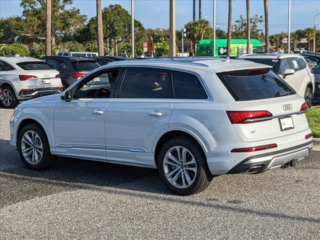 new 2025 Audi Q7 car, priced at $75,035