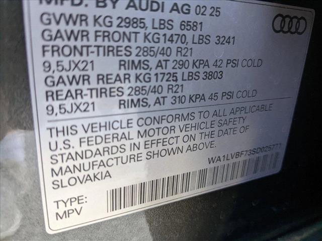 new 2025 Audi Q7 car, priced at $77,750