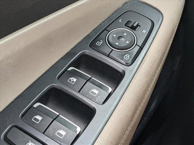 used 2020 Hyundai Santa Fe car, priced at $19,998