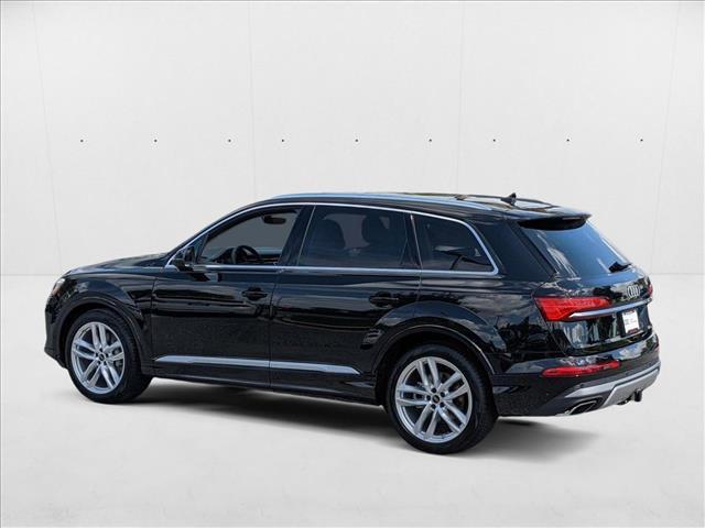 new 2025 Audi Q7 car, priced at $73,080