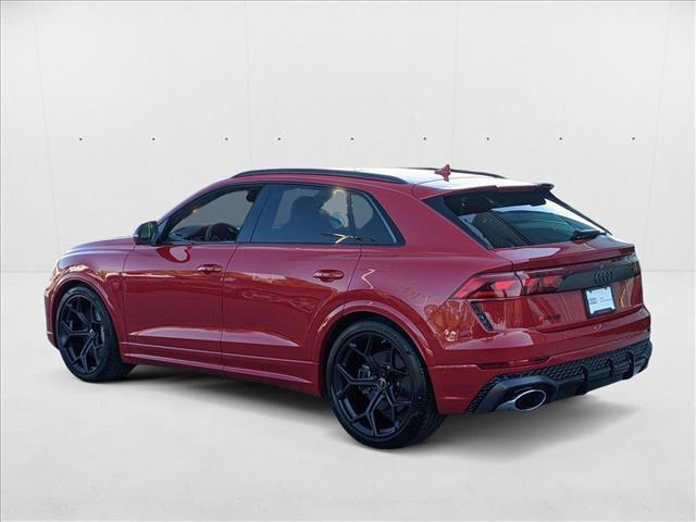 new 2025 Audi RS Q8 car, priced at $154,290