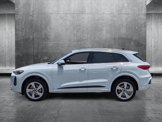 new 2025 Audi Q5 car, priced at $61,300