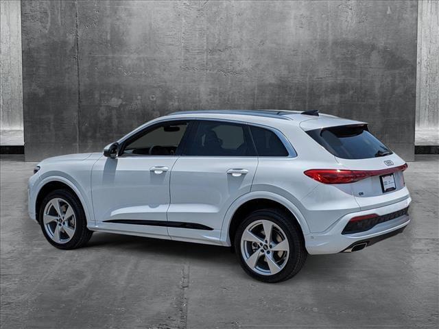 new 2025 Audi Q5 car, priced at $61,300