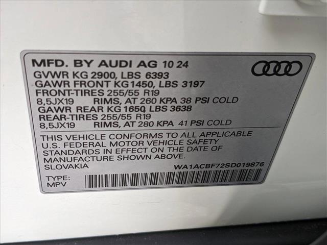 new 2025 Audi Q7 car, priced at $64,005