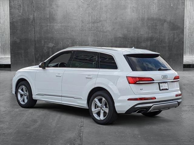 new 2025 Audi Q7 car, priced at $64,005