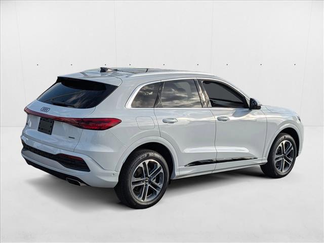 new 2025 Audi Q5 car, priced at $58,190