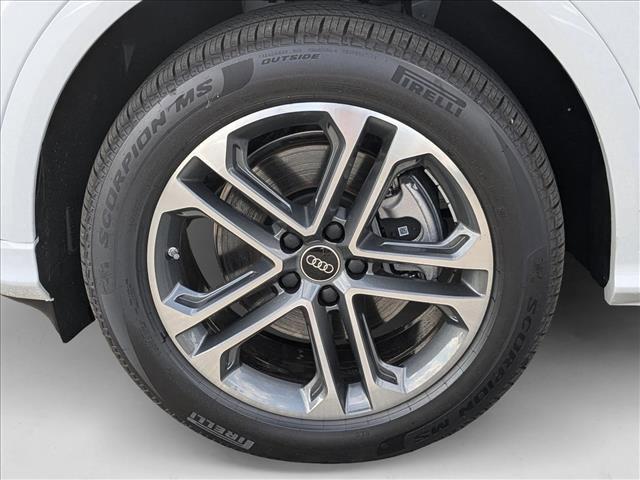new 2025 Audi Q5 car, priced at $58,190