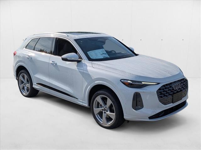new 2025 Audi Q5 car, priced at $61,950