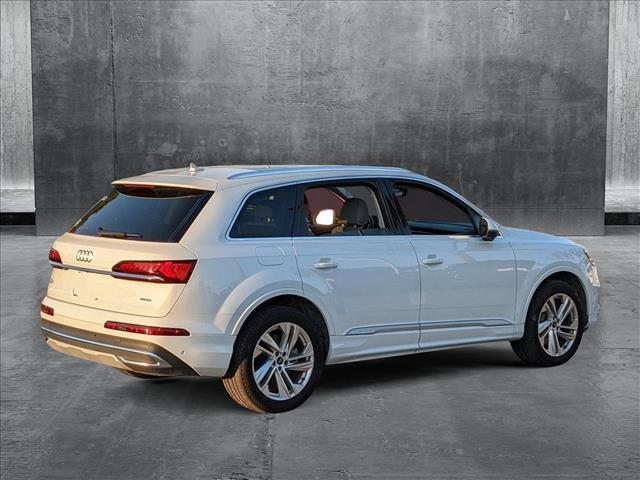 used 2024 Audi Q7 car, priced at $49,998