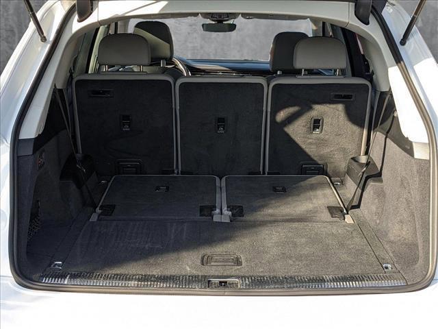 used 2024 Audi Q7 car, priced at $48,998
