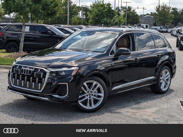new 2025 Audi Q7 car, priced at $76,205