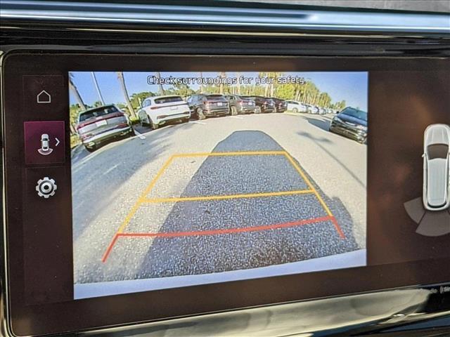 used 2022 Kia Sorento car, priced at $25,995